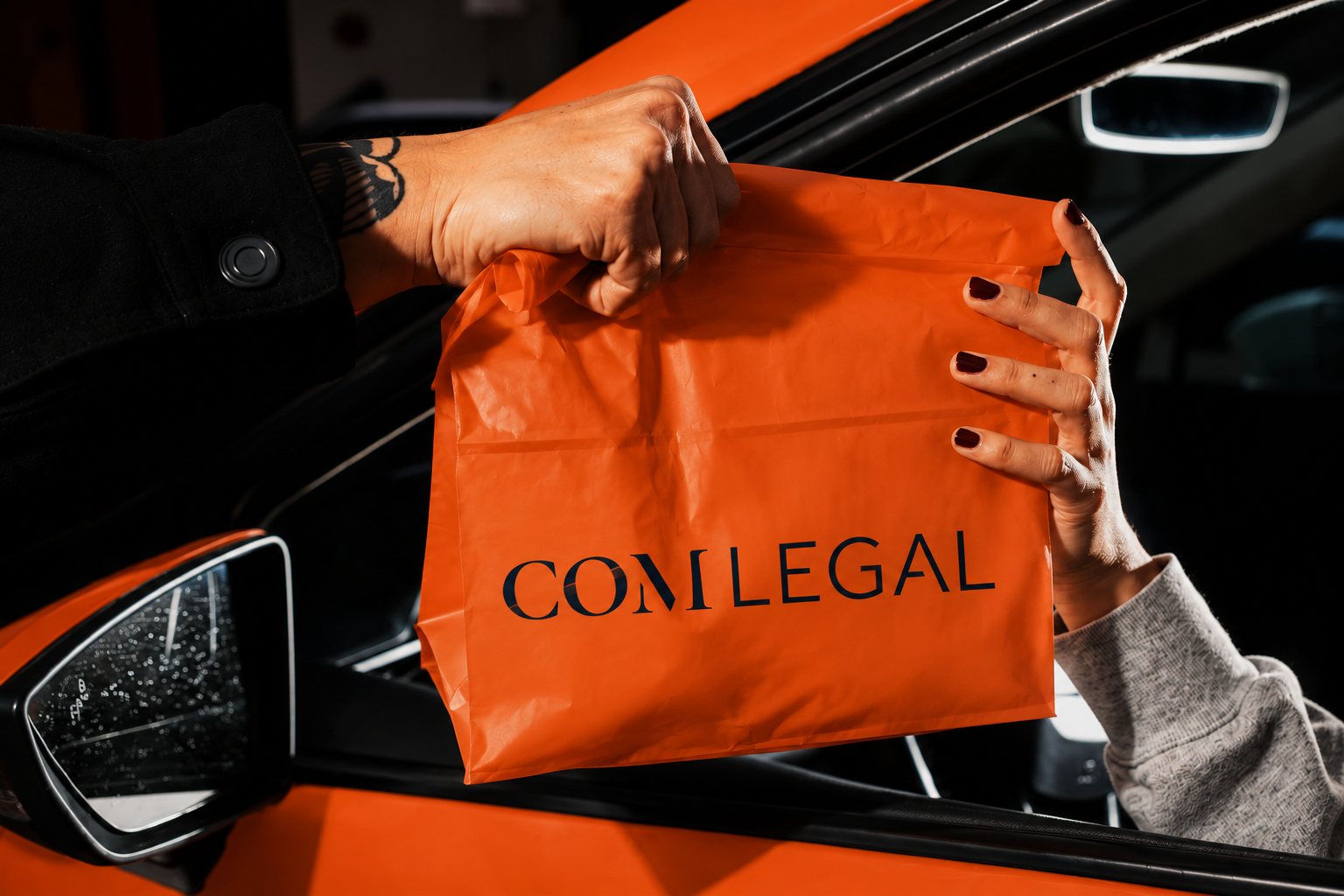 Com Legal